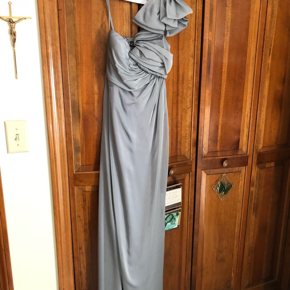 Long grey gown excellent condition